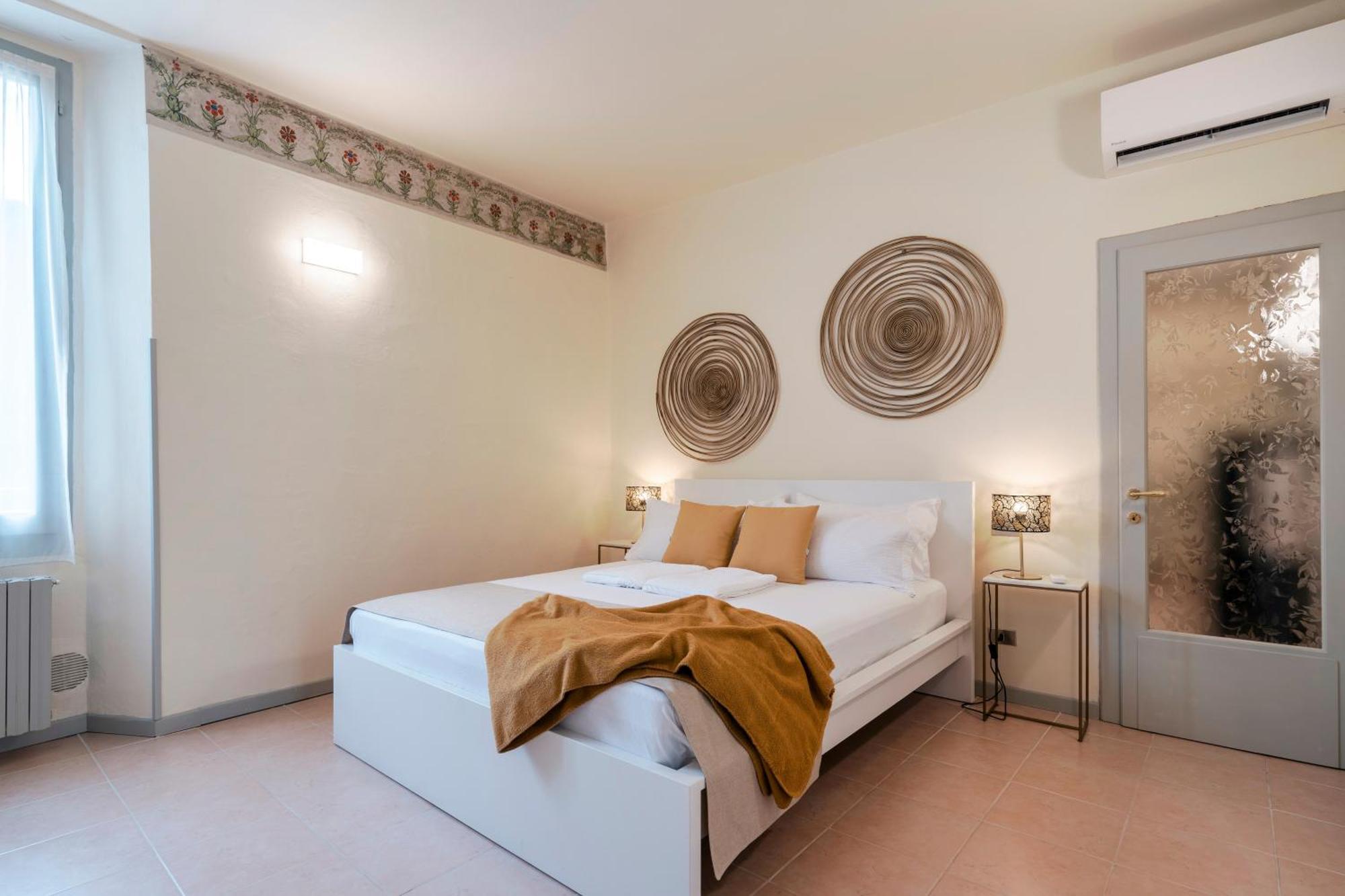 Iseo Portelle Holiday With Private Parking And Bike Storage Buitenkant foto